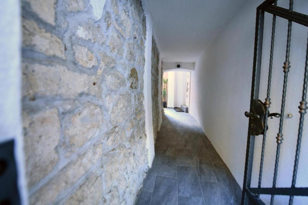 Apartment Lavanda Sinj Εξωτερικό φωτογραφία