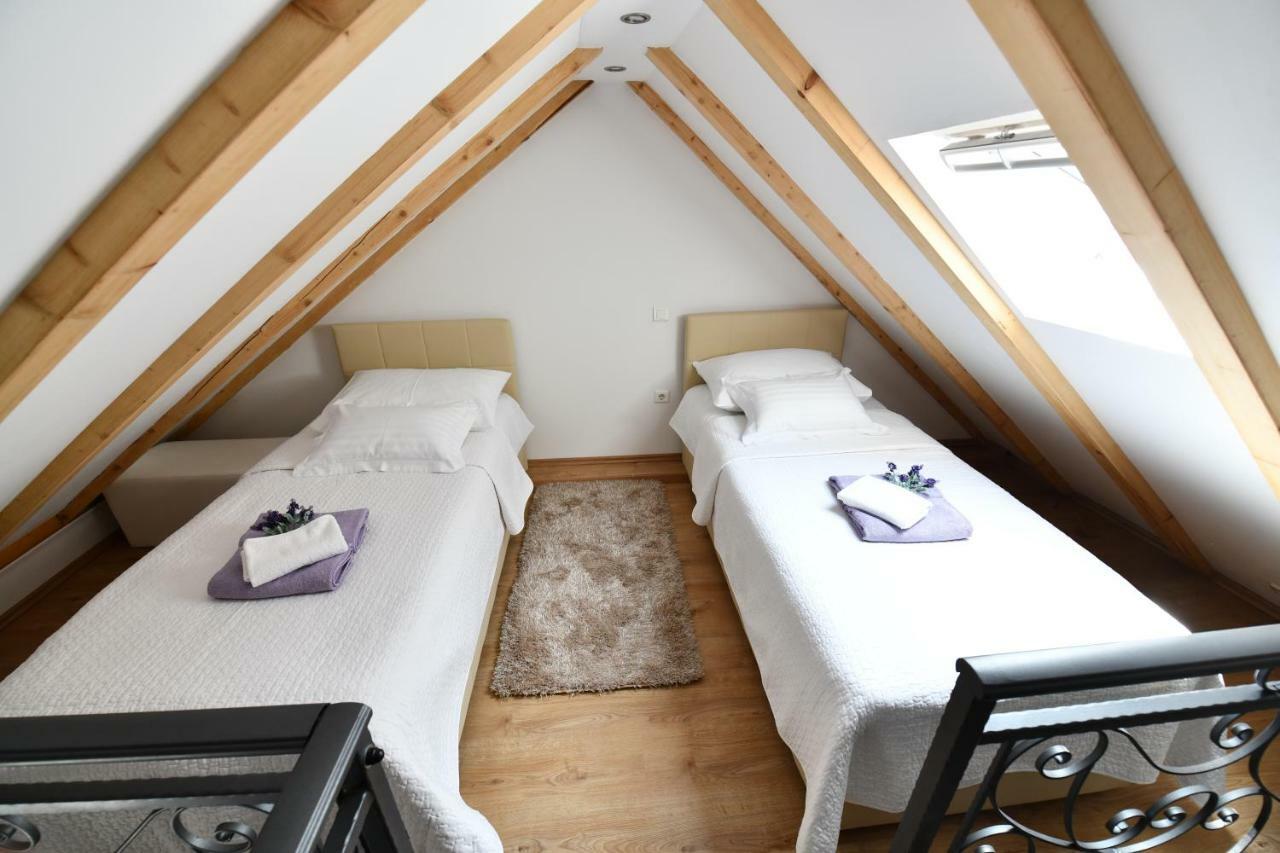 Apartment Lavanda Sinj Εξωτερικό φωτογραφία