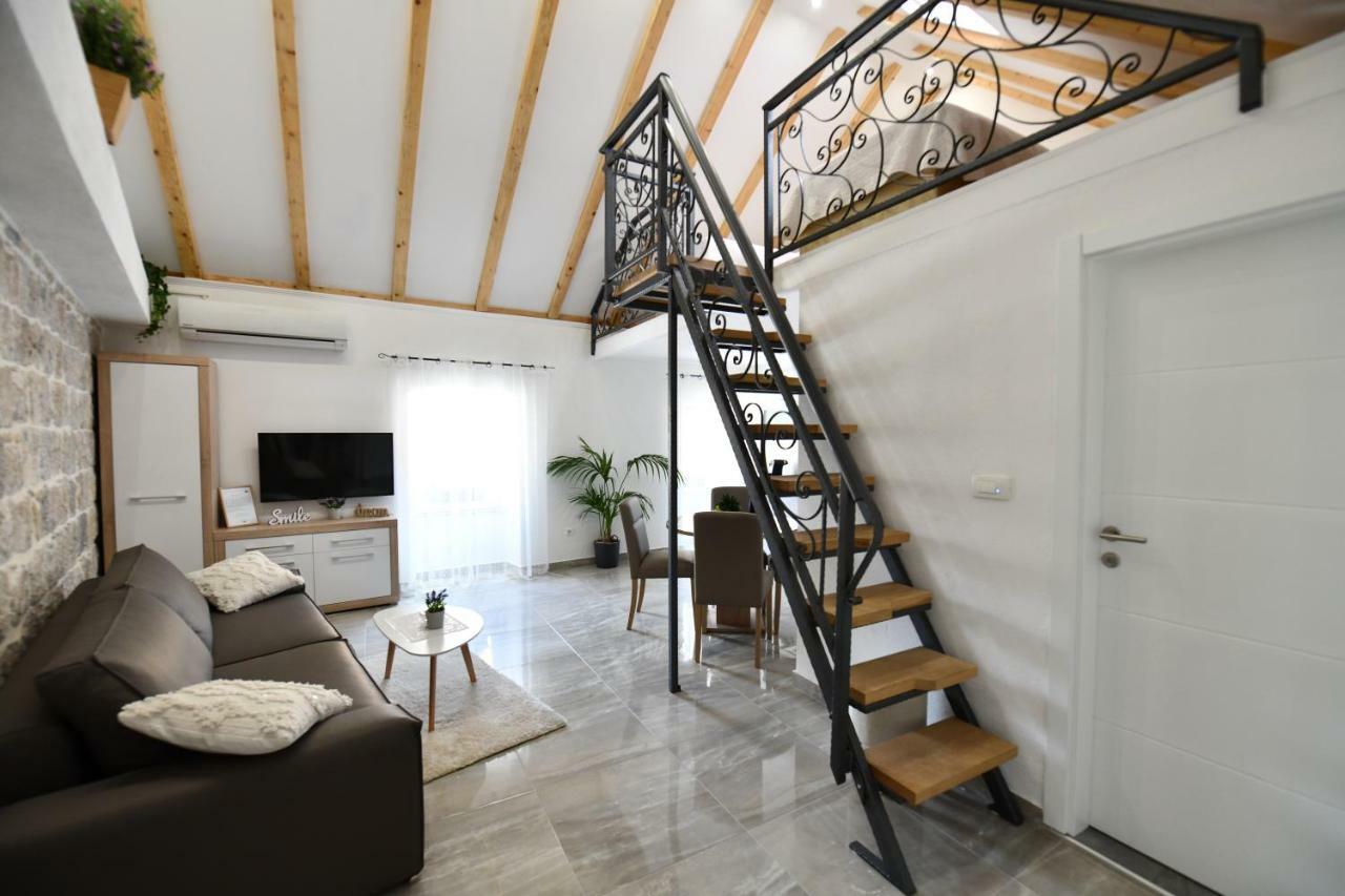 Apartment Lavanda Sinj Εξωτερικό φωτογραφία