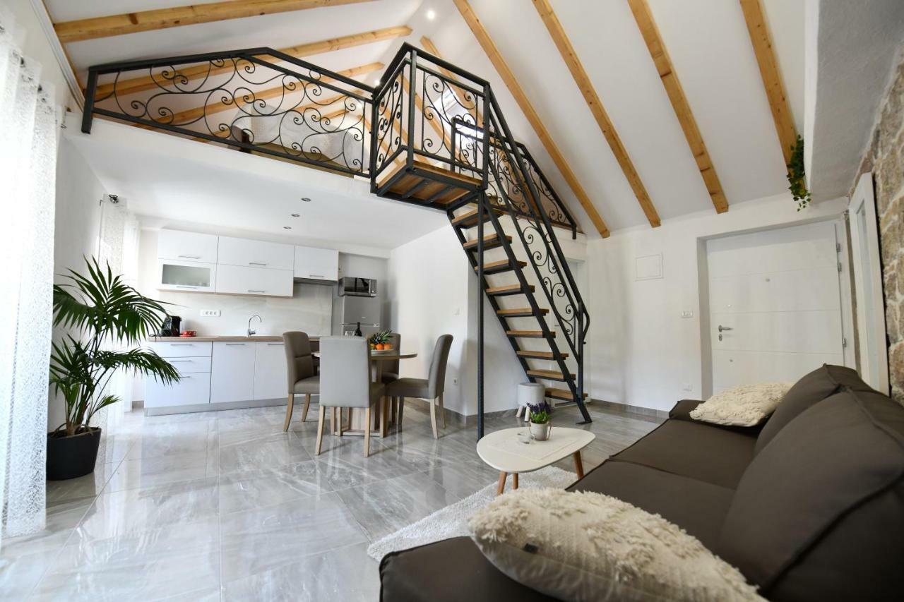 Apartment Lavanda Sinj Εξωτερικό φωτογραφία