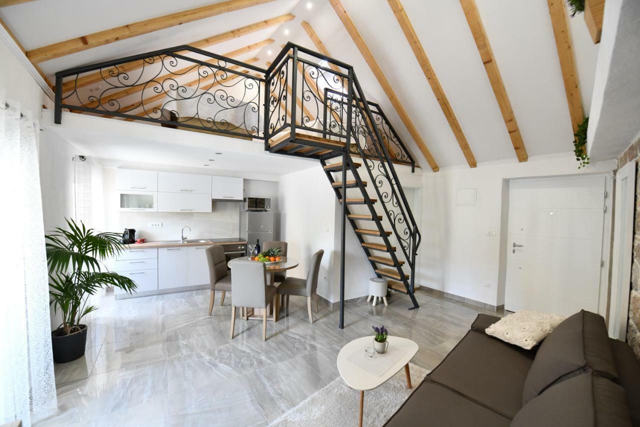 Apartment Lavanda Sinj Εξωτερικό φωτογραφία